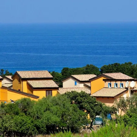 Les Terrasses De Lozari דירה